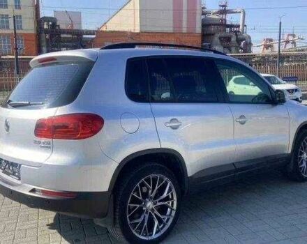 Серый Фольксваген Тигуан, объемом двигателя 0 л и пробегом 89 тыс. км за 9700 $, фото 4 на Automoto.ua