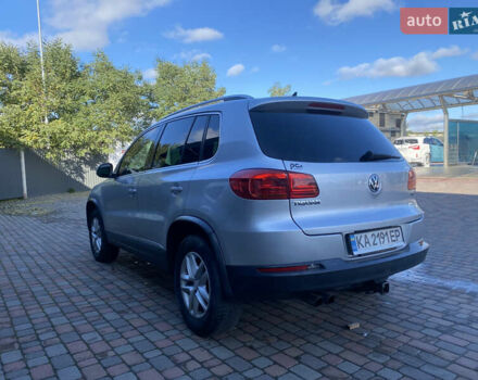 Серый Фольксваген Тигуан, объемом двигателя 1.98 л и пробегом 265 тыс. км за 11900 $, фото 3 на Automoto.ua