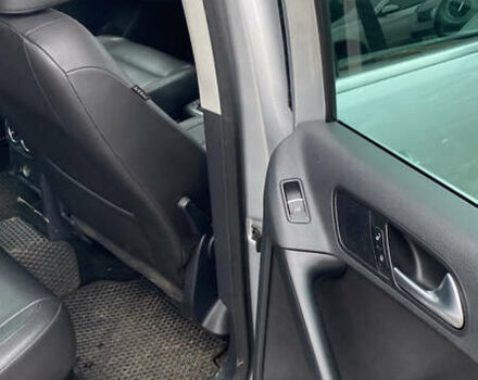 Серый Фольксваген Тигуан, объемом двигателя 1.98 л и пробегом 260 тыс. км за 11500 $, фото 15 на Automoto.ua