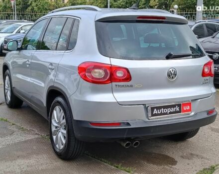 Сірий Фольксваген Тігуан, об'ємом двигуна 2 л та пробігом 189 тис. км за 10990 $, фото 5 на Automoto.ua