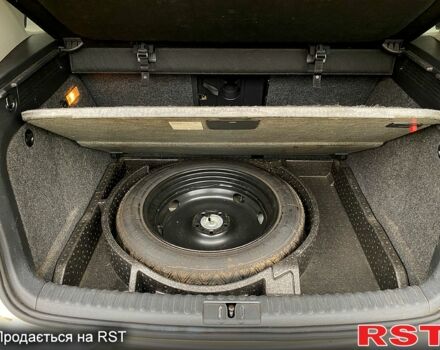 Сірий Фольксваген Тігуан, об'ємом двигуна 2 л та пробігом 221 тис. км за 11800 $, фото 8 на Automoto.ua