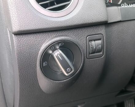 Сірий Фольксваген Тігуан, об'ємом двигуна 2 л та пробігом 189 тис. км за 10990 $, фото 15 на Automoto.ua