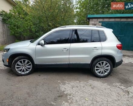 Серый Фольксваген Тигуан, объемом двигателя 1.98 л и пробегом 170 тыс. км за 10500 $, фото 4 на Automoto.ua