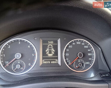 Сірий Фольксваген Тігуан, об'ємом двигуна 2 л та пробігом 298 тис. км за 13000 $, фото 11 на Automoto.ua