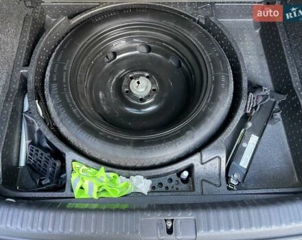 Серый Фольксваген Тигуан, объемом двигателя 2 л и пробегом 180 тыс. км за 11999 $, фото 12 на Automoto.ua