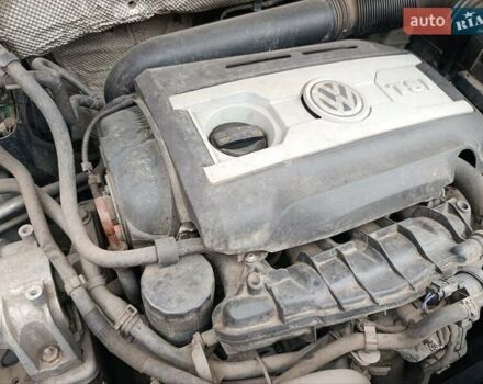 Серый Фольксваген Тигуан, объемом двигателя 1.98 л и пробегом 170 тыс. км за 10500 $, фото 22 на Automoto.ua