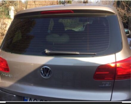 Сірий Фольксваген Тігуан, об'ємом двигуна 1.4 л та пробігом 235 тис. км за 13100 $, фото 5 на Automoto.ua