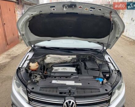 Серый Фольксваген Тигуан, объемом двигателя 1.98 л и пробегом 228 тыс. км за 9000 $, фото 35 на Automoto.ua