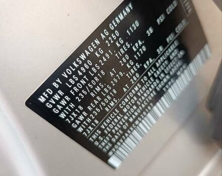 Серый Фольксваген Тигуан, объемом двигателя 1.98 л и пробегом 170 тыс. км за 10500 $, фото 25 на Automoto.ua