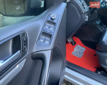 Серый Фольксваген Тигуан, объемом двигателя 1.98 л и пробегом 265 тыс. км за 11900 $, фото 13 на Automoto.ua