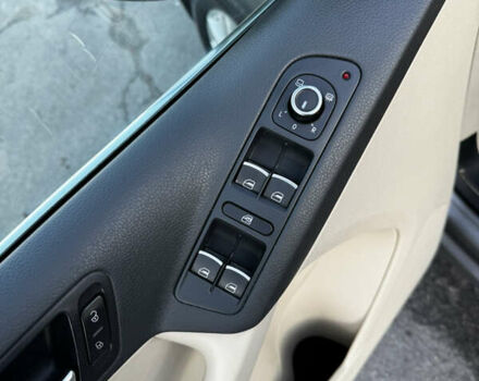 Сірий Фольксваген Тігуан, об'ємом двигуна 1.98 л та пробігом 268 тис. км за 10800 $, фото 12 на Automoto.ua