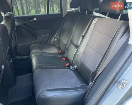 Серый Фольксваген Тигуан, объемом двигателя 2 л и пробегом 180 тыс. км за 11999 $, фото 31 на Automoto.ua