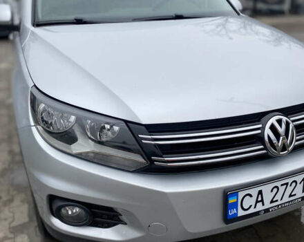 Серый Фольксваген Тигуан, объемом двигателя 1.98 л и пробегом 260 тыс. км за 11500 $, фото 2 на Automoto.ua