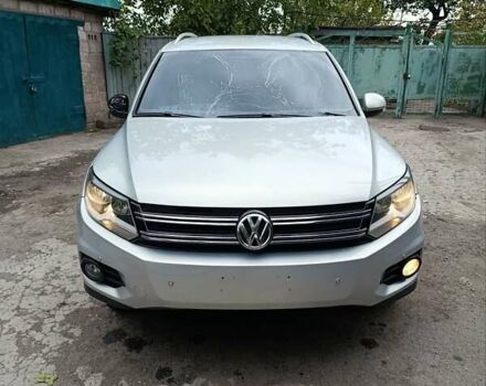 Серый Фольксваген Тигуан, объемом двигателя 1.98 л и пробегом 170 тыс. км за 10500 $, фото 16 на Automoto.ua