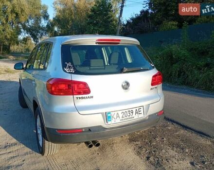 Серый Фольксваген Тигуан, объемом двигателя 1.98 л и пробегом 242 тыс. км за 9300 $, фото 7 на Automoto.ua