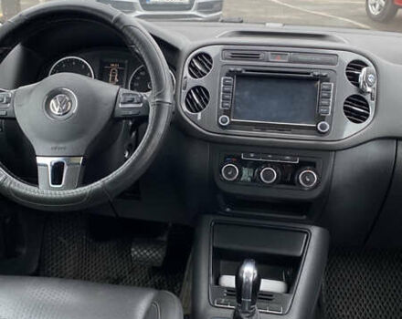 Серый Фольксваген Тигуан, объемом двигателя 1.98 л и пробегом 260 тыс. км за 11500 $, фото 16 на Automoto.ua