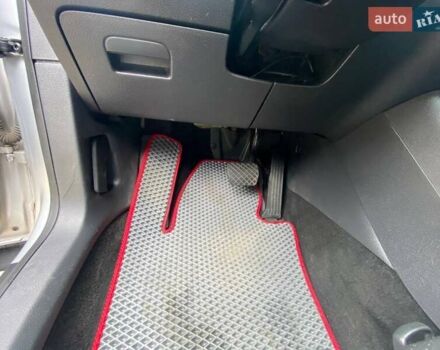 Серый Фольксваген Тигуан, объемом двигателя 1.98 л и пробегом 228 тыс. км за 9000 $, фото 19 на Automoto.ua