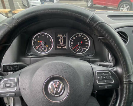 Серый Фольксваген Тигуан, объемом двигателя 1.98 л и пробегом 260 тыс. км за 11500 $, фото 22 на Automoto.ua