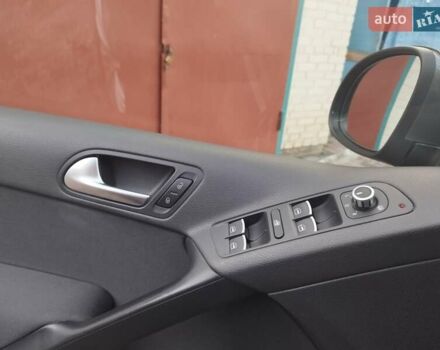 Серый Фольксваген Тигуан, объемом двигателя 1.39 л и пробегом 117 тыс. км за 22849 $, фото 12 на Automoto.ua