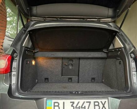 Сірий Фольксваген Тігуан, об'ємом двигуна 2 л та пробігом 117 тис. км за 11000 $, фото 10 на Automoto.ua