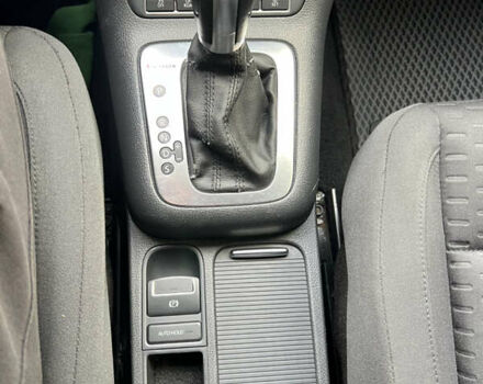 Серый Фольксваген Тигуан, объемом двигателя 2.02 л и пробегом 277 тыс. км за 9300 $, фото 11 на Automoto.ua