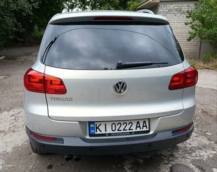 Серый Фольксваген Тигуан, объемом двигателя 1.98 л и пробегом 170 тыс. км за 10500 $, фото 8 на Automoto.ua