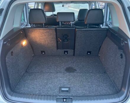 Серый Фольксваген Тигуан, объемом двигателя 2 л и пробегом 176 тыс. км за 10999 $, фото 20 на Automoto.ua