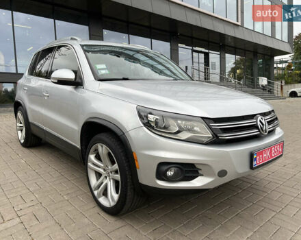 Серый Фольксваген Тигуан, объемом двигателя 2 л и пробегом 216 тыс. км за 10999 $, фото 6 на Automoto.ua