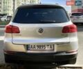 Серый Фольксваген Тигуан, объемом двигателя 1.98 л и пробегом 250 тыс. км за 13200 $, фото 5 на Automoto.ua
