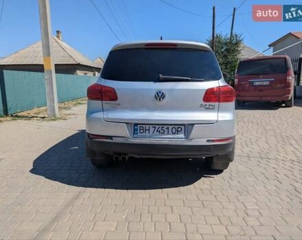 Серый Фольксваген Тигуан, объемом двигателя 1.98 л и пробегом 156 тыс. км за 12200 $, фото 3 на Automoto.ua
