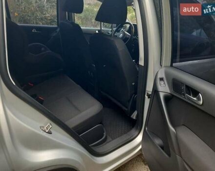 Сірий Фольксваген Тігуан, об'ємом двигуна 1.98 л та пробігом 175 тис. км за 15500 $, фото 5 на Automoto.ua