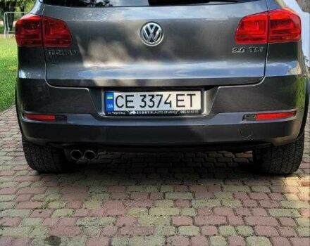 Серый Фольксваген Тигуан, объемом двигателя 2 л и пробегом 170 тыс. км за 12500 $, фото 5 на Automoto.ua