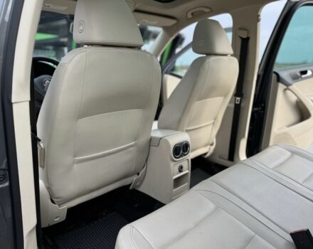 Сірий Фольксваген Тігуан, об'ємом двигуна 2 л та пробігом 184 тис. км за 11500 $, фото 19 на Automoto.ua