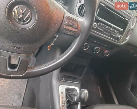 Сірий Фольксваген Тігуан, об'ємом двигуна 1.98 л та пробігом 175 тис. км за 15500 $, фото 9 на Automoto.ua