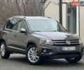 Серый Фольксваген Тигуан, объемом двигателя 1.98 л и пробегом 227 тыс. км за 10950 $, фото 1 на Automoto.ua