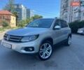 Серый Фольксваген Тигуан, объемом двигателя 1.98 л и пробегом 190 тыс. км за 12700 $, фото 2 на Automoto.ua