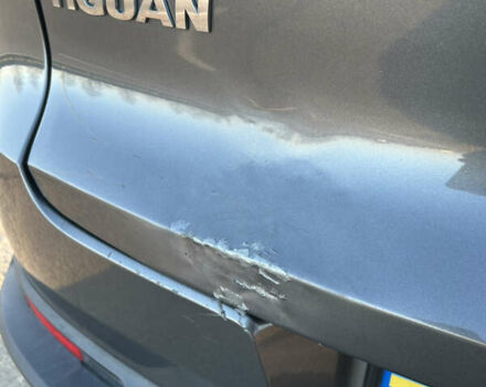 Серый Фольксваген Тигуан, объемом двигателя 1.98 л и пробегом 220 тыс. км за 11000 $, фото 37 на Automoto.ua