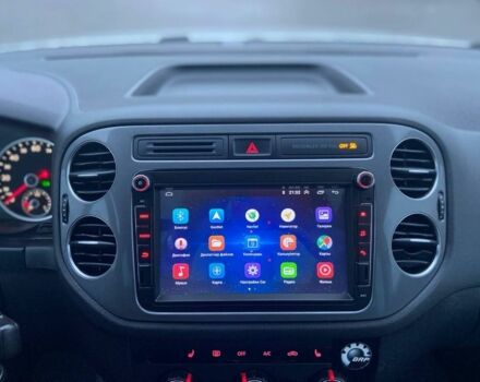 Серый Фольксваген Тигуан, объемом двигателя 2 л и пробегом 176 тыс. км за 10999 $, фото 13 на Automoto.ua