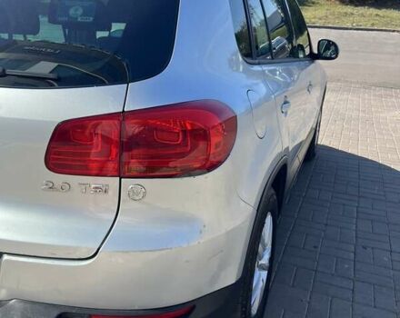 Сірий Фольксваген Тігуан, об'ємом двигуна 2 л та пробігом 160 тис. км за 9999 $, фото 9 на Automoto.ua