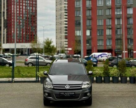 Сірий Фольксваген Тігуан, об'ємом двигуна 2 л та пробігом 186 тис. км за 14500 $, фото 11 на Automoto.ua