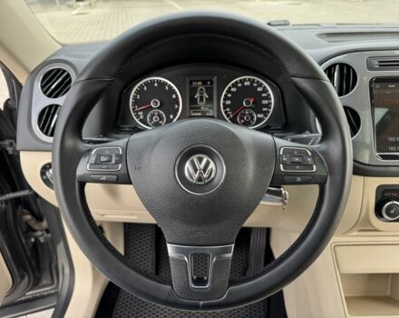 Сірий Фольксваген Тігуан, об'ємом двигуна 2 л та пробігом 184 тис. км за 11500 $, фото 9 на Automoto.ua