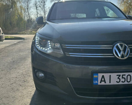 Серый Фольксваген Тигуан, объемом двигателя 1.97 л и пробегом 240 тыс. км за 15600 $, фото 7 на Automoto.ua