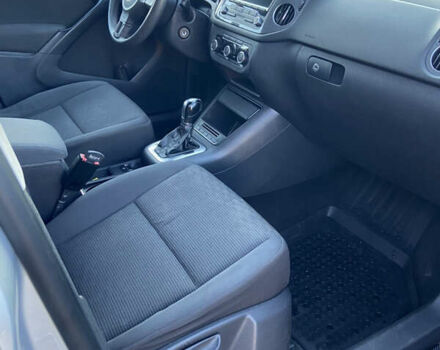 Серый Фольксваген Тигуан, объемом двигателя 1.98 л и пробегом 240 тыс. км за 8999 $, фото 8 на Automoto.ua