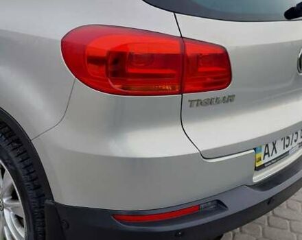 Серый Фольксваген Тигуан, объемом двигателя 1.98 л и пробегом 139 тыс. км за 14400 $, фото 7 на Automoto.ua