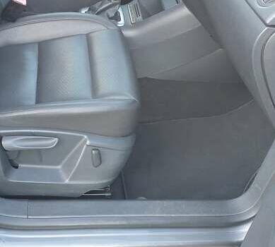 Сірий Фольксваген Тігуан, об'ємом двигуна 1.98 л та пробігом 227 тис. км за 11500 $, фото 25 на Automoto.ua