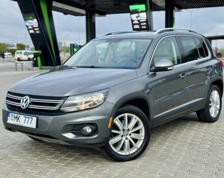 Сірий Фольксваген Тігуан, об'ємом двигуна 2 л та пробігом 184 тис. км за 11500 $, фото 2 на Automoto.ua
