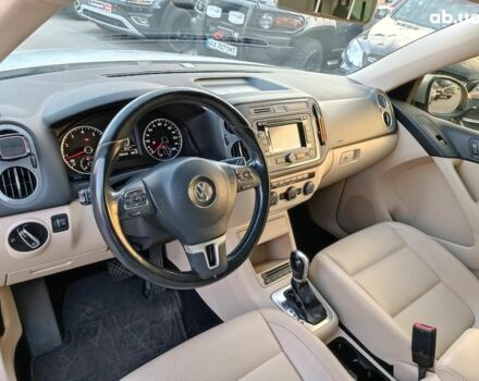 Серый Фольксваген Тигуан, объемом двигателя 2 л и пробегом 184 тыс. км за 10990 $, фото 19 на Automoto.ua