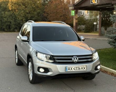 Фольксваген Тігуан 2012 у Кременчуге на Automoto.ua Сірий Фольксваген Тігуан, об'ємом двигуна 2 л та пробігом 250 тис. км за 11777 $, фото 9 на Automoto.ua