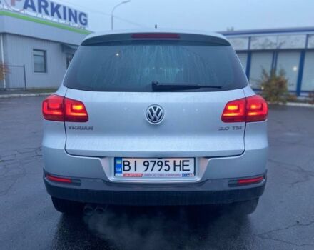 Серый Фольксваген Тигуан, объемом двигателя 2 л и пробегом 176 тыс. км за 10999 $, фото 9 на Automoto.ua