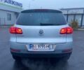 Серый Фольксваген Тигуан, объемом двигателя 2 л и пробегом 176 тыс. км за 10999 $, фото 9 на Automoto.ua